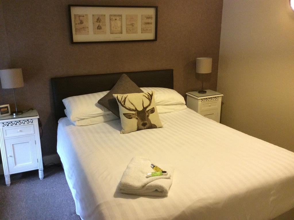 Hotel Hambro Arms à Milton Abbas Chambre photo