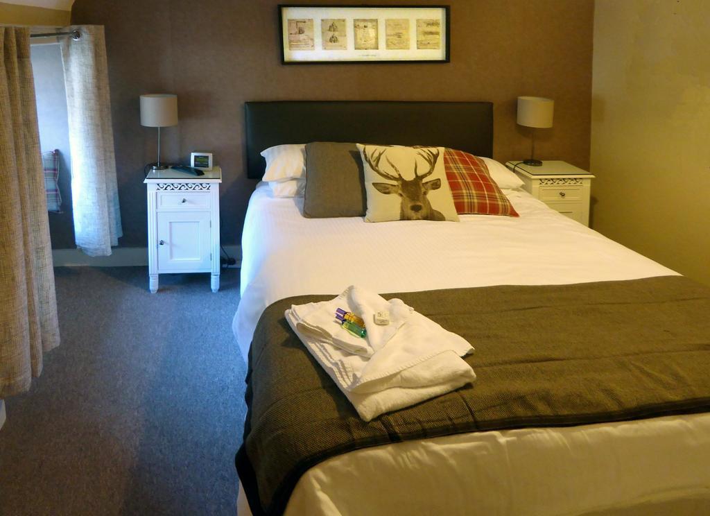 Hotel Hambro Arms à Milton Abbas Chambre photo